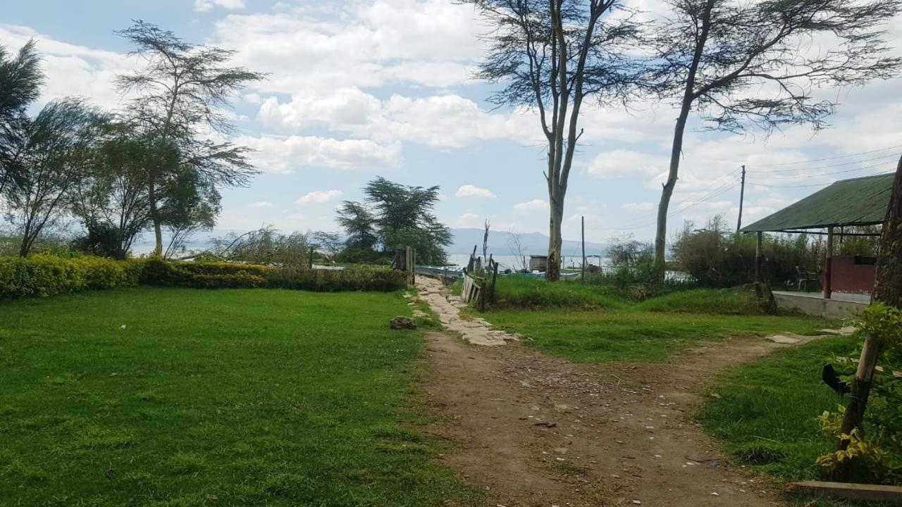 Hippo Safaris Resort ナイバシャ エクステリア 写真